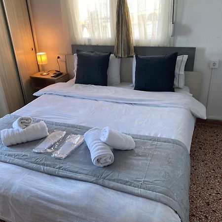 Sunset View Rooms 阿吉亚特拉萨 外观 照片