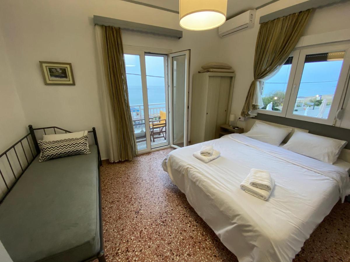 Sunset View Rooms 阿吉亚特拉萨 外观 照片
