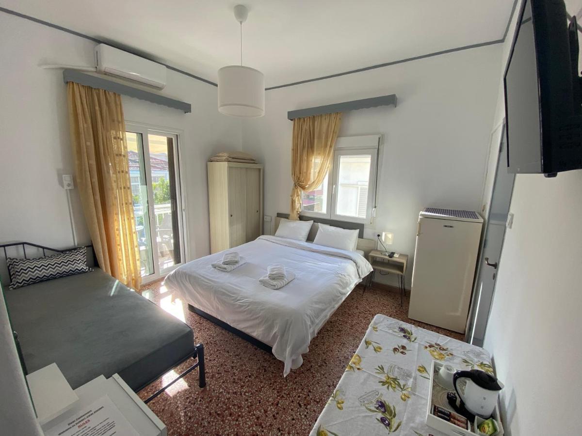 Sunset View Rooms 阿吉亚特拉萨 外观 照片