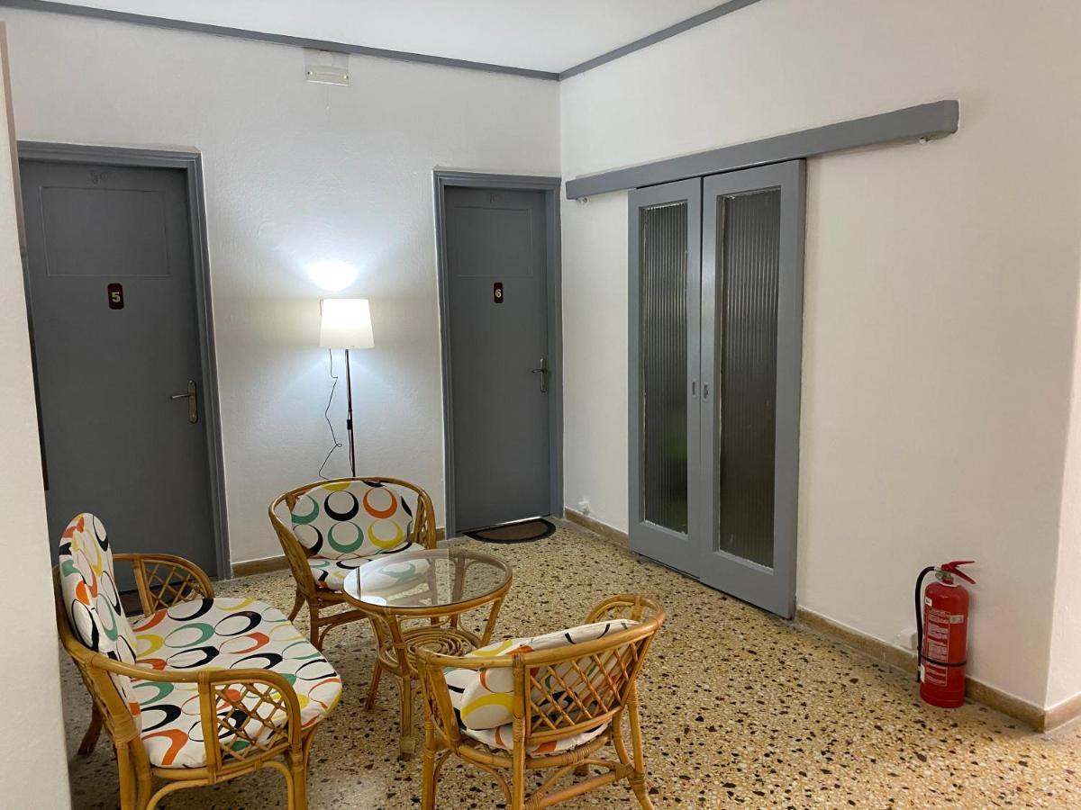 Sunset View Rooms 阿吉亚特拉萨 外观 照片