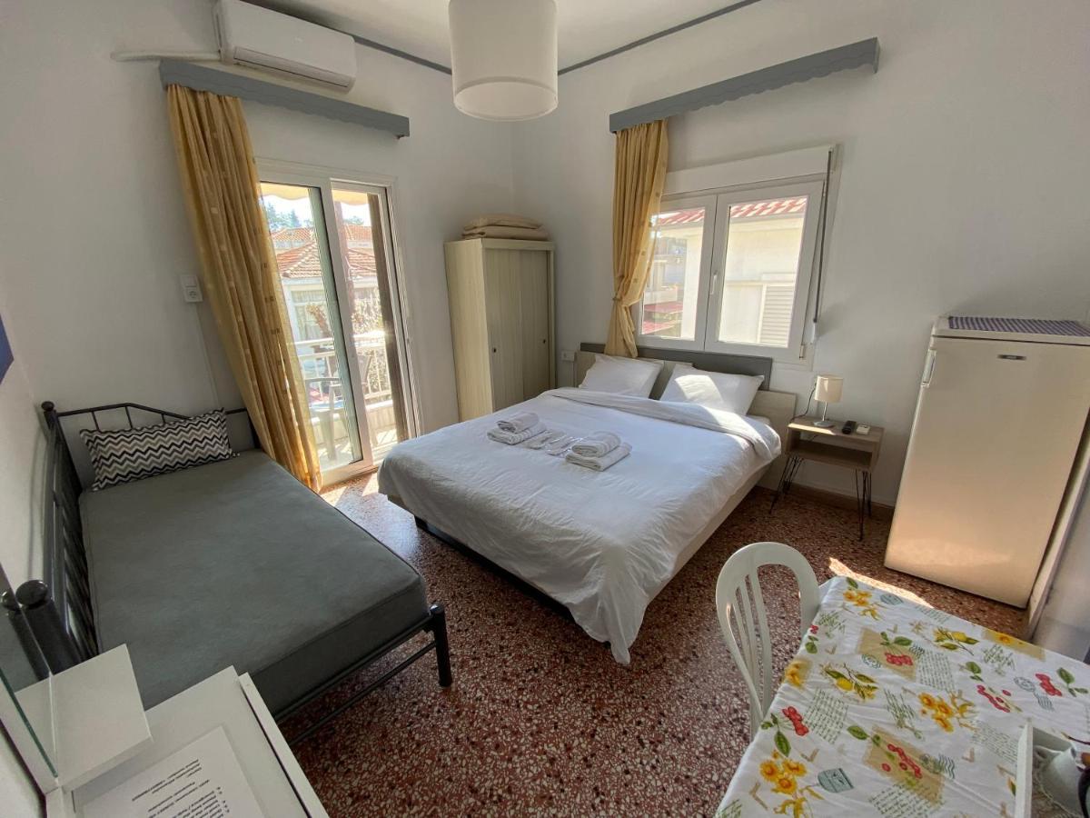 Sunset View Rooms 阿吉亚特拉萨 外观 照片