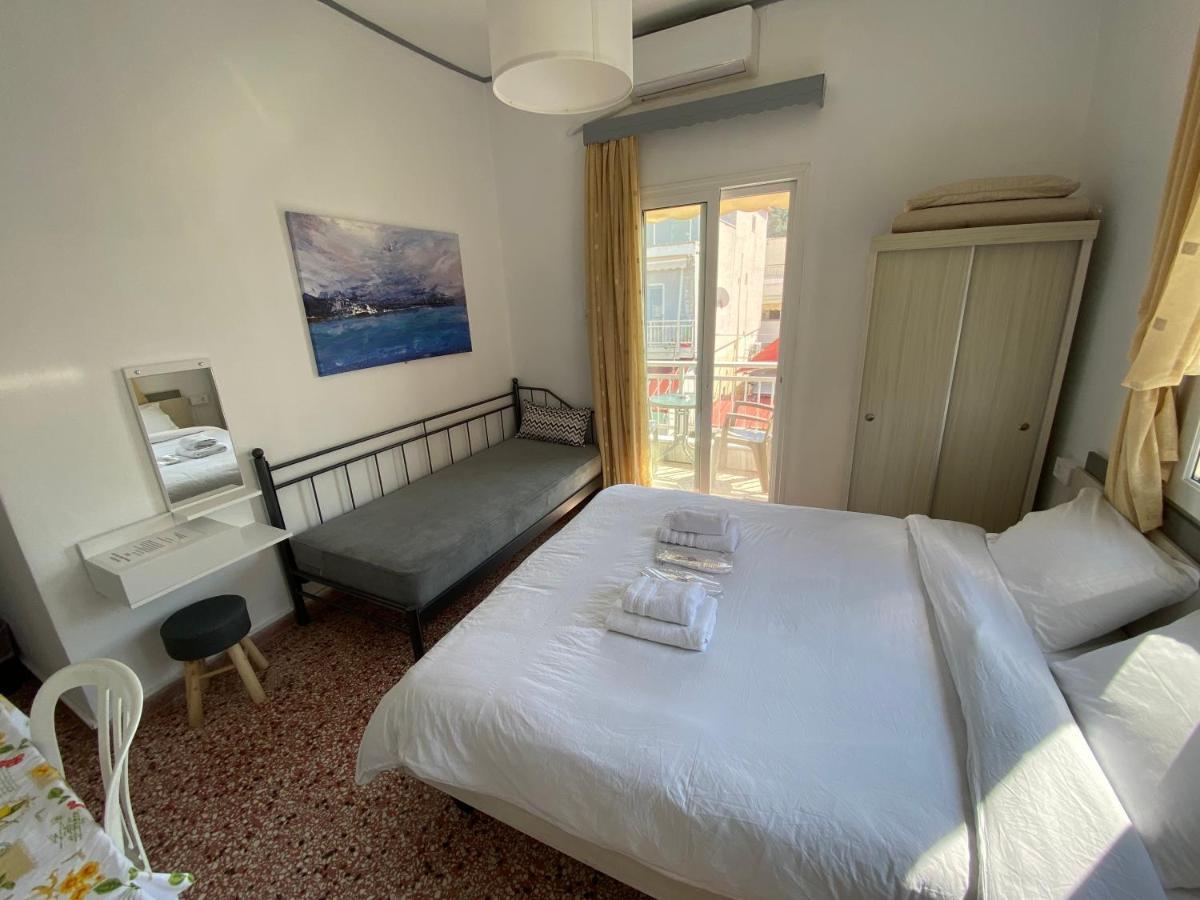 Sunset View Rooms 阿吉亚特拉萨 外观 照片